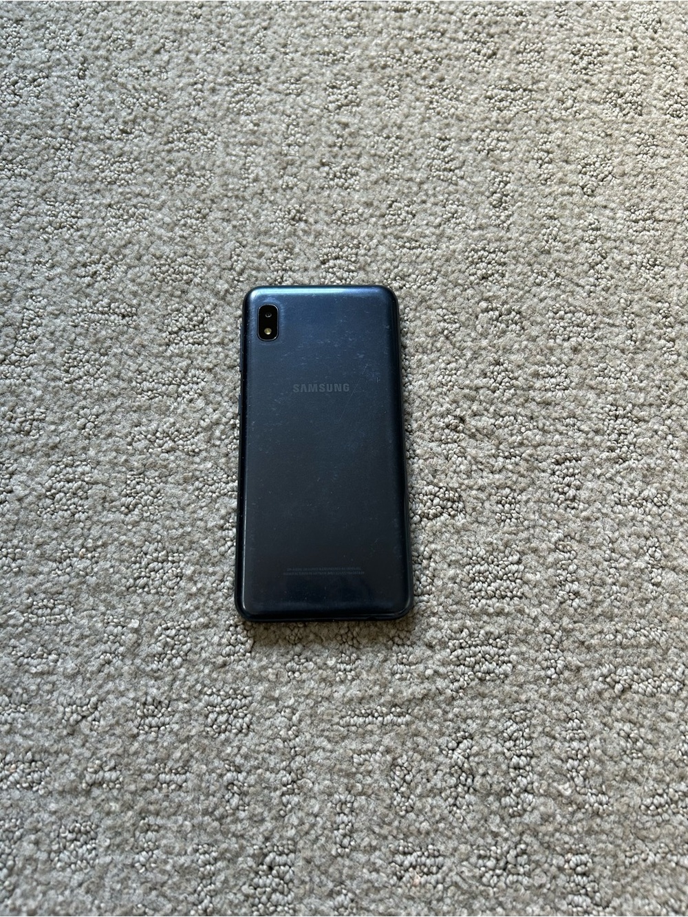 Samsung Galaxy A10e 32GB T-Mobile Smartphone – Black – Good Working Condition